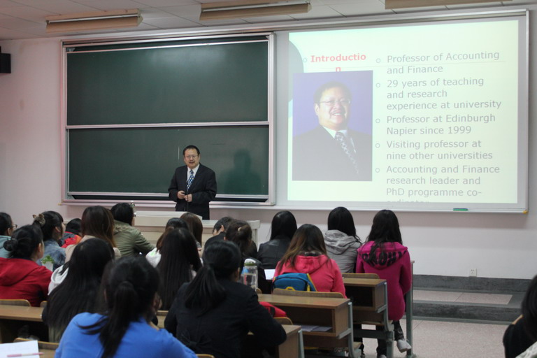英国爱丁堡大学高善生教授来公司讲学